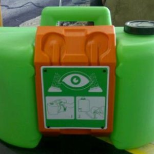 EYEWASH PORTABLE NAUTILUS